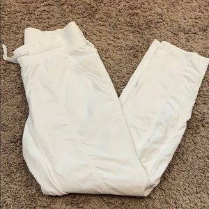 Lululemon Cropped Street to Studio Pants